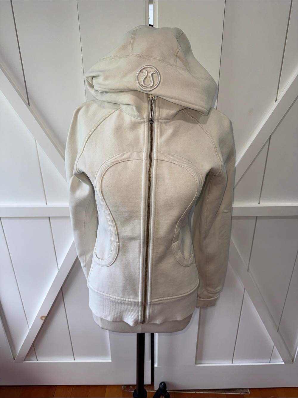 lululemon athletica Cream Full-Zip Scuba Hoodie Jacket
